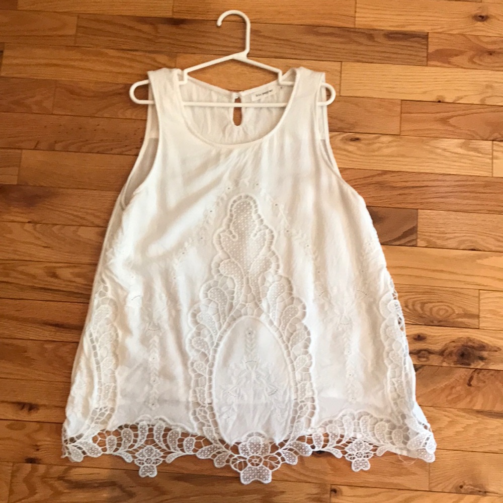 Blu pepper white lace tank